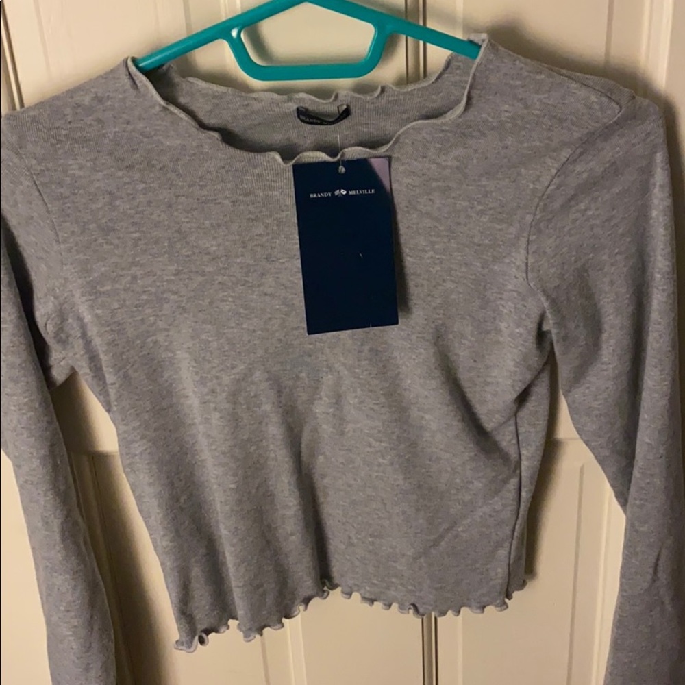 BRANDY MELVILLE NWT grey long sleeve top